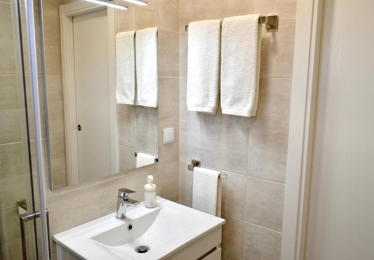Villa Eltael - Rita Apartment - Warm Pool Until 1 November مانتا روتا المظهر الخارجي الصورة